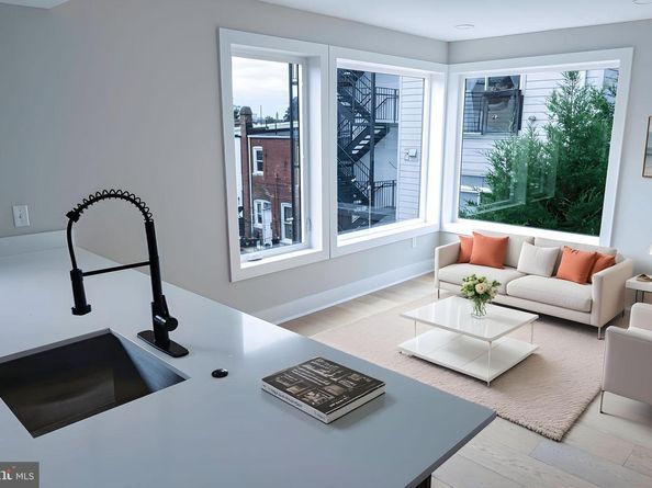 919 12TH Street NE A301, Washington DC 20002