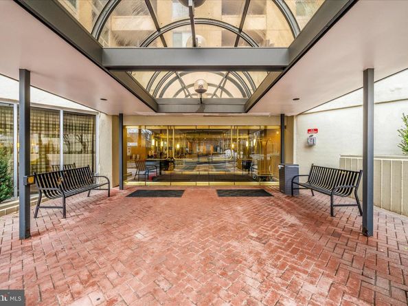 4601 N Park Avenue 417 S, Chevy Chase MD 20815