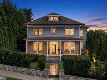 2361 N Edgewood Street