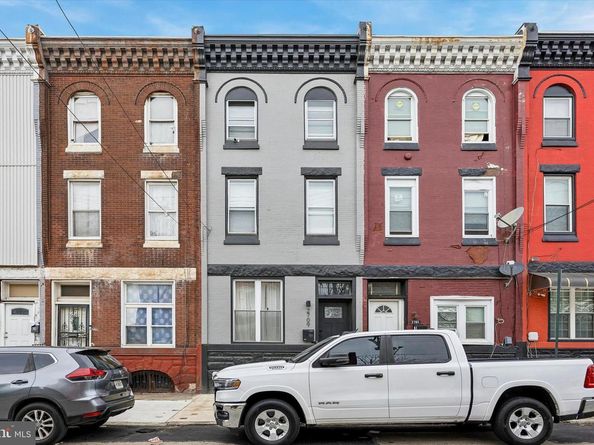 2709 W Glenwood Avenue, Philadelphia PA 19121