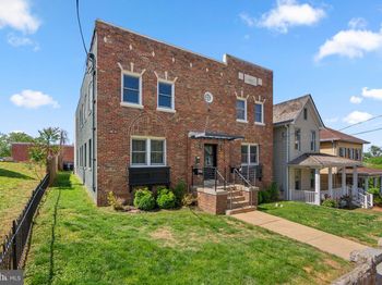 2325 High Street SE