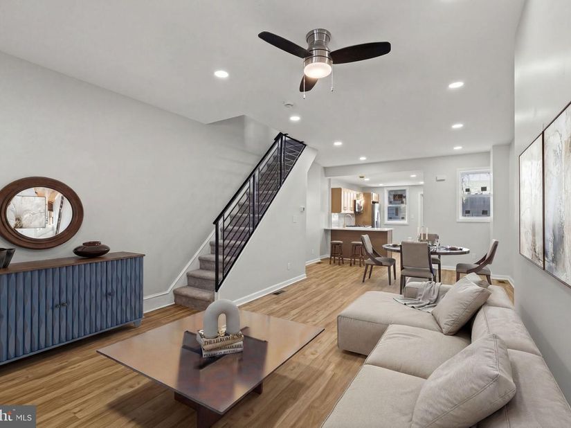 6154 Kingsessing Avenue, Philadelphia PA 19142