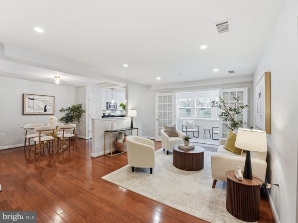 4081 S Four Mile Run Drive 103, Arlington VA 22204