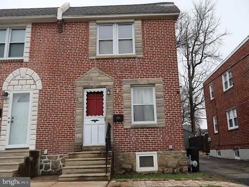 1607 Washington Avenue, Prospect Park PA 19076