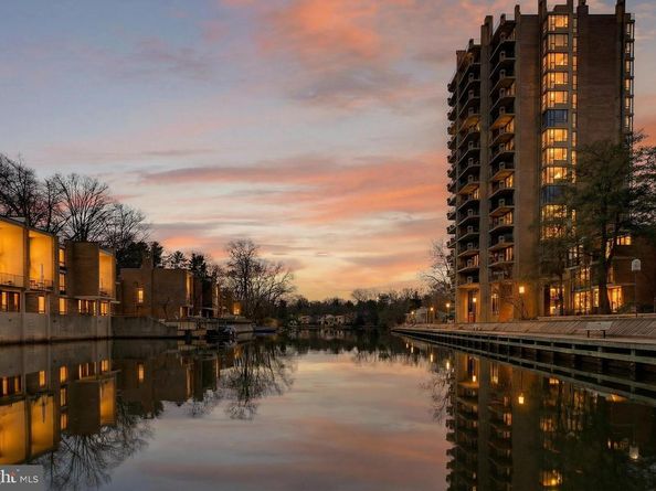 11400 Washington Plaza W 1303, Reston VA 20190