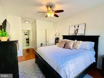 4860 Eisenhower Avenue