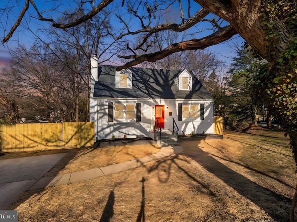 3010 Rogers Drive, Falls Church VA 22042