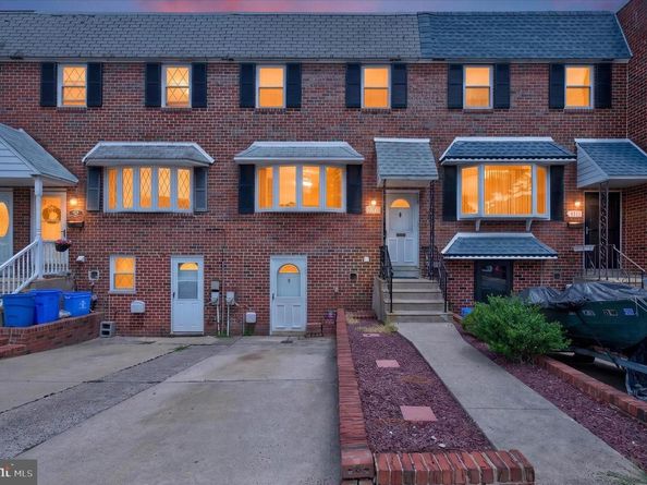 4209 Lackland Place, Philadelphia PA 19114