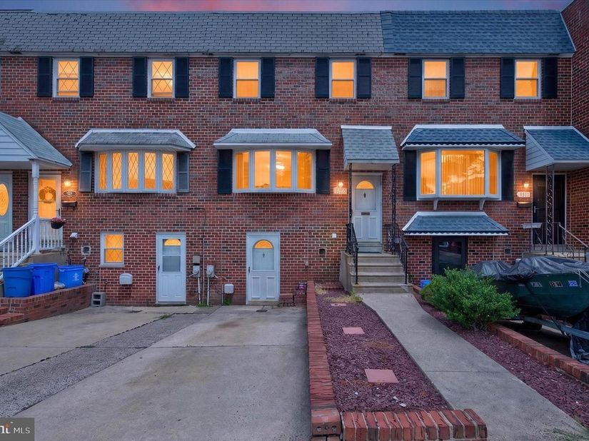 4209 Lackland Place, Philadelphia PA 19114