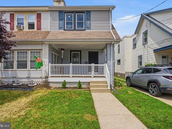 228 N Linden Avenue, Upper Darby PA 19082