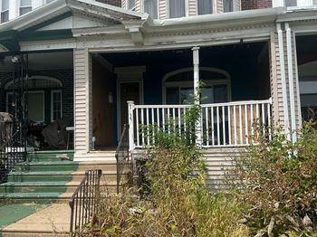 1633 W Wyoming Avenue