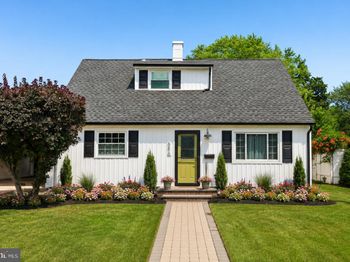 586 Doloro Drive