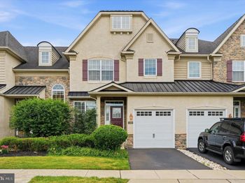 3268 Waterstone Court