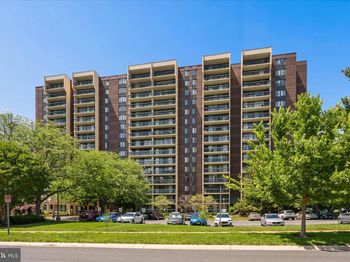 7401 Westlake Terrace
