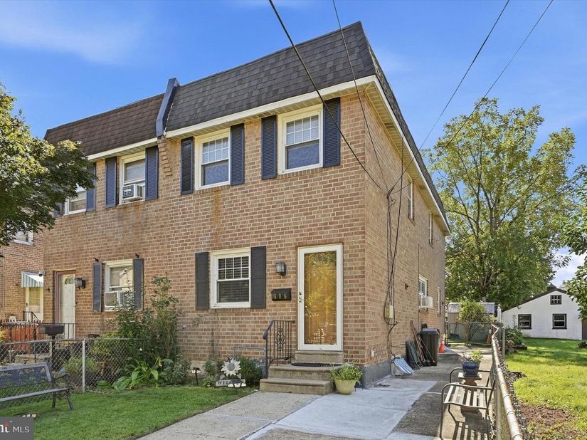 306 Collingdale Avenue, Darby PA 19023