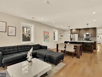 14 T Street NE