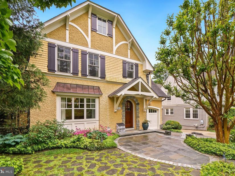 4004 Underwood Street, Chevy Chase MD 20815