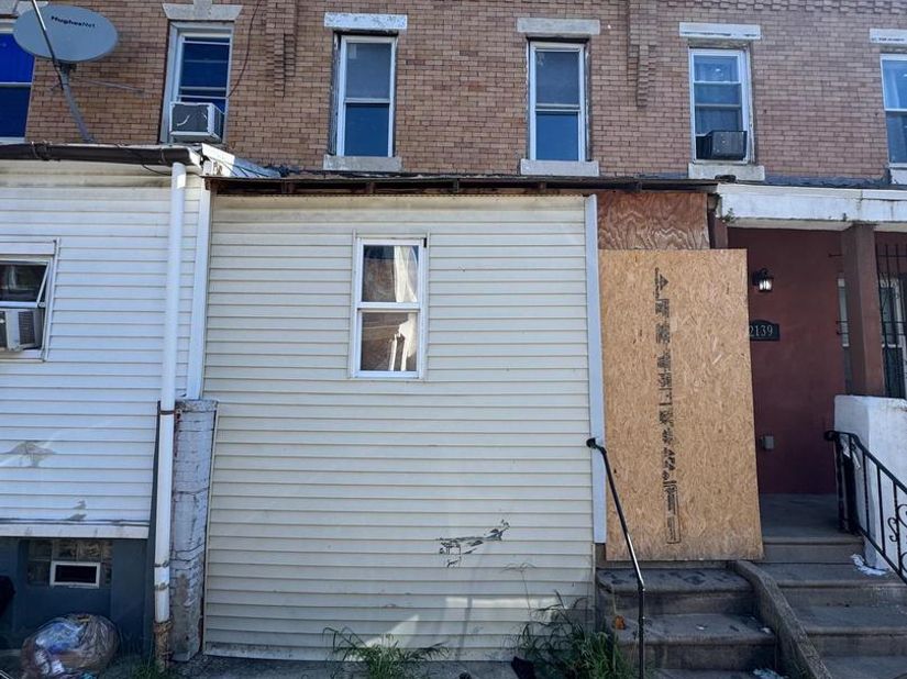 2137 S Gould Street, Philadelphia PA 19142