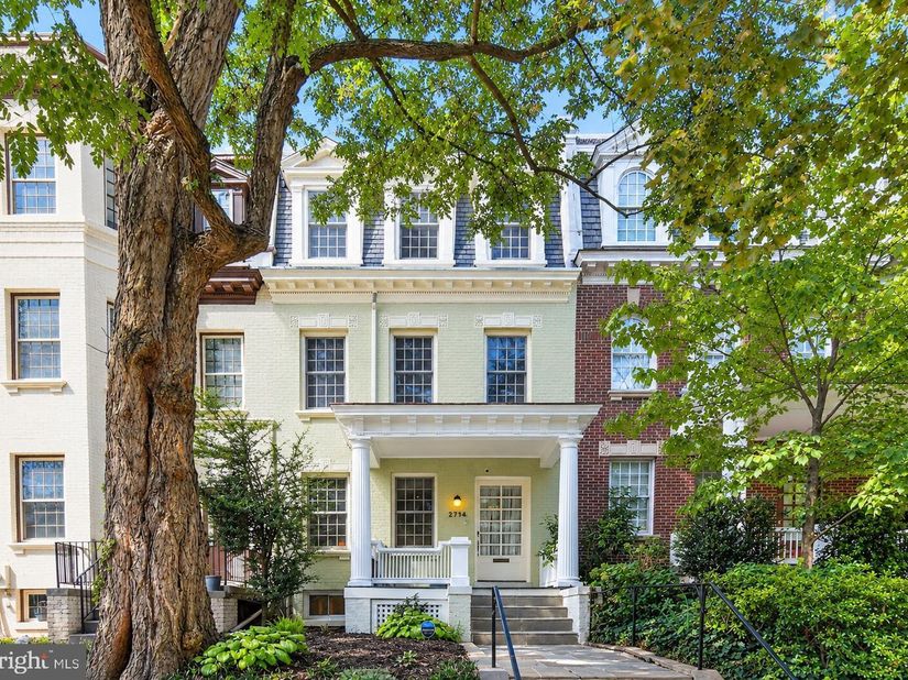 2714 27TH Street NW, Washington DC 20008