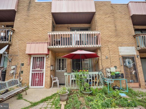 2537 Shelmire Avenue, Philadelphia PA 19152
