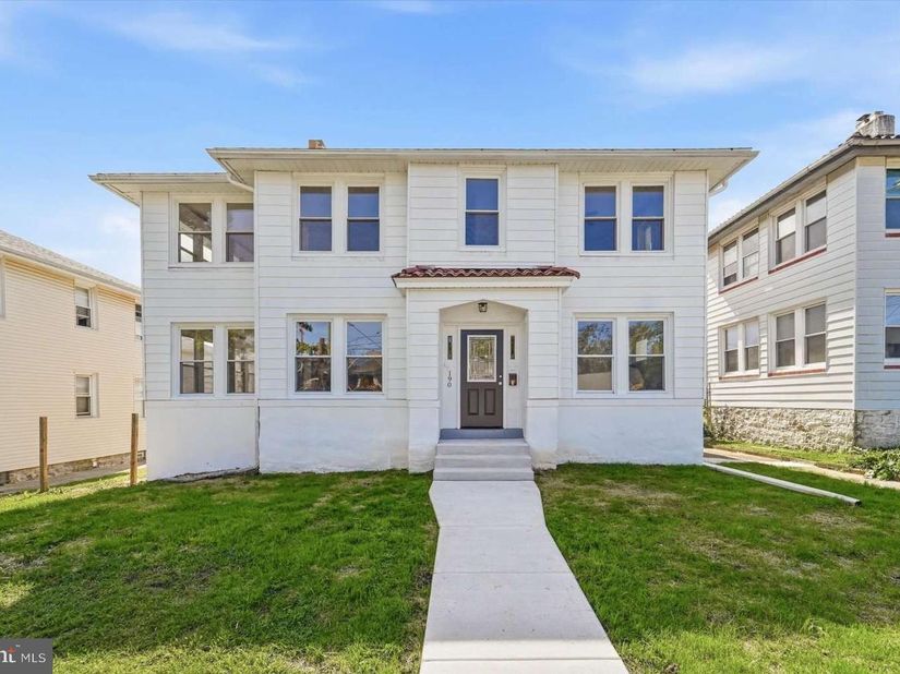 190 E Plumstead Avenue, Lansdowne PA 19050