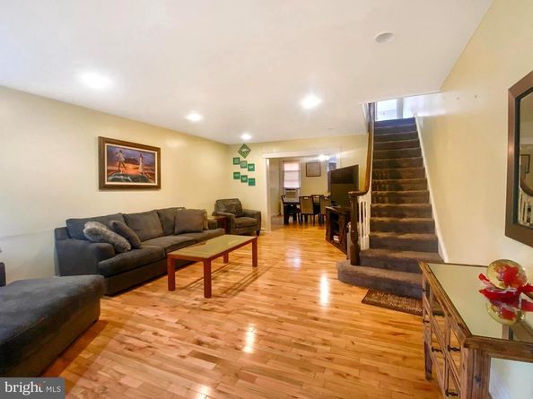 2104 W Cheltenham Avenue, Philadelphia PA 19138