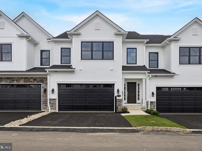 506 Fullerton Farm Court Lot #22, Warrington PA 18976