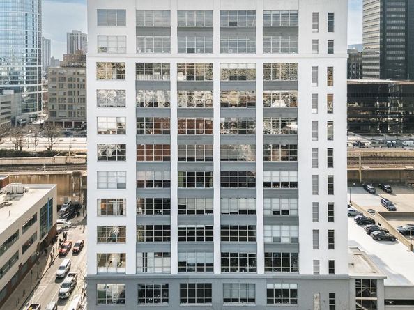 2200 Arch Street 1011, Philadelphia PA 19103