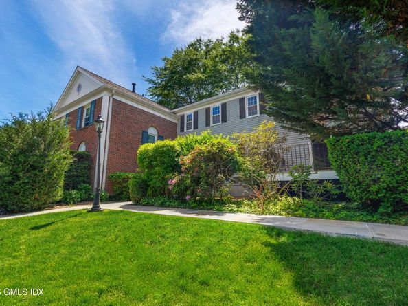 14 Greenwich Hills Drive 14, Greenwich CT 06831