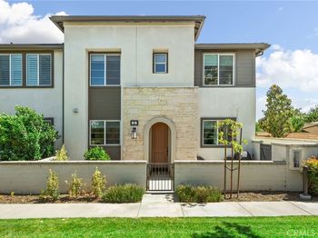 3860 S Oasis Paseo
