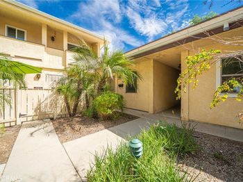 8120 Canby Ave #6