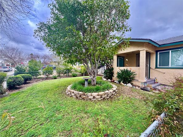 3189 Estado Street, Pasadena CA 91107