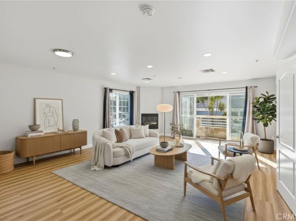 1133 S Hoover 416, Los Angeles CA 90006