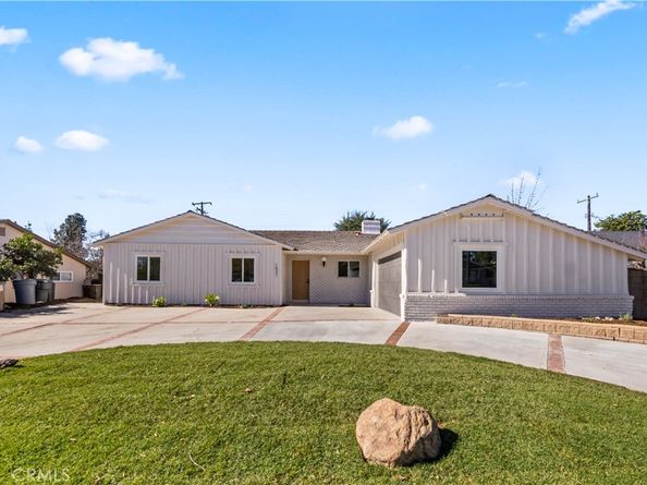 1521 Mural, Claremont CA 91711