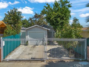 2115 E 114th