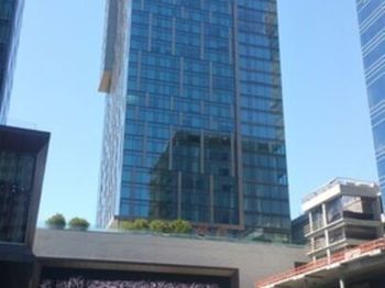 889 Francisco Street