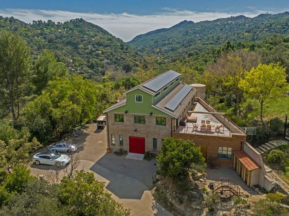 635 Greenleaf Canyon Boulevard, Topanga CA 90290