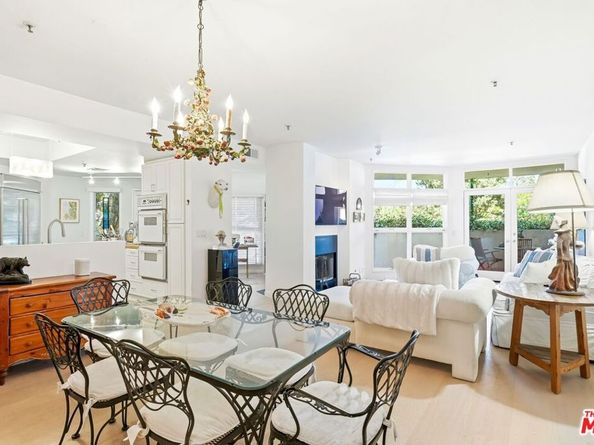 2115 3rd Street 102, Santa Monica CA 90405