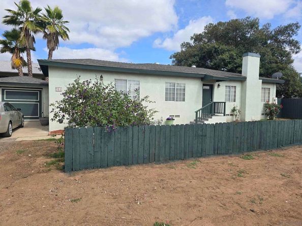 981 S Lincoln Ave, El Cajon CA 92020
