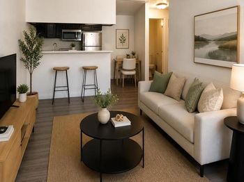 1681 Bayview Heights
