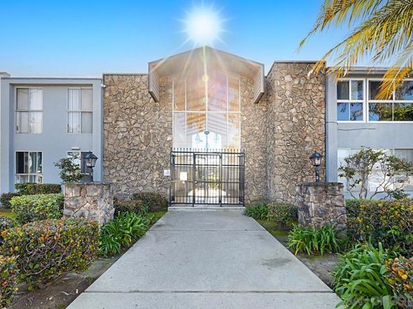 285 Moss 9, Chula Vista CA 91911