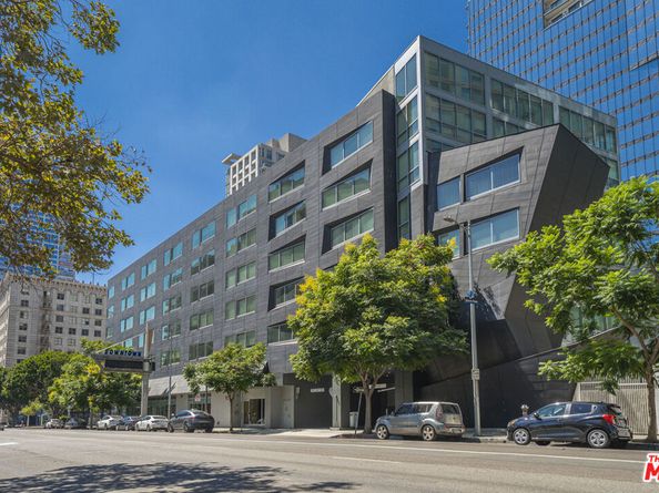 901 S Flower Street 714, Los Angeles CA 90015