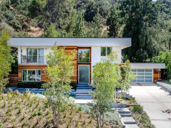 10832 Wrightwood Lane, Studio City CA 91604