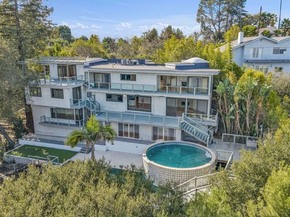 15263 Mulholland Drive, Los Angeles CA 90077