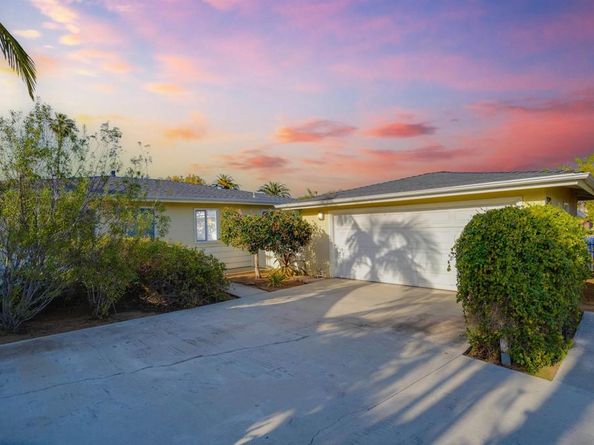 370 Tamarack Ave, Carlsbad CA 92008