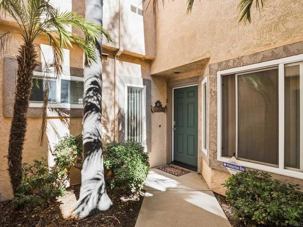 11382 Via Rancho San Diego Unit C, El Cajon CA 92019