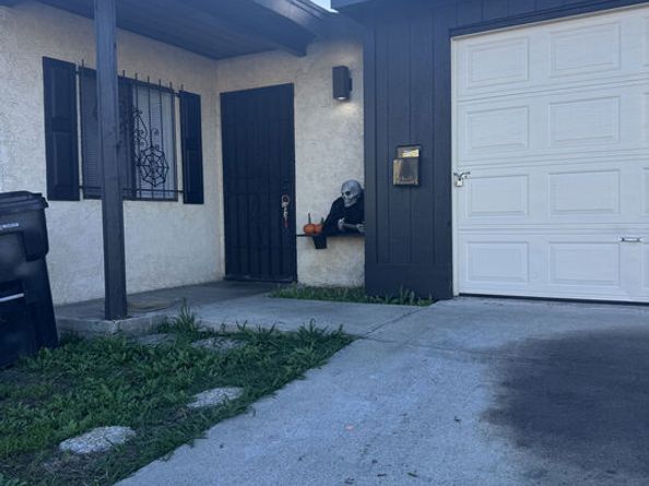 1602 W 206th Street, Torrance CA 90501