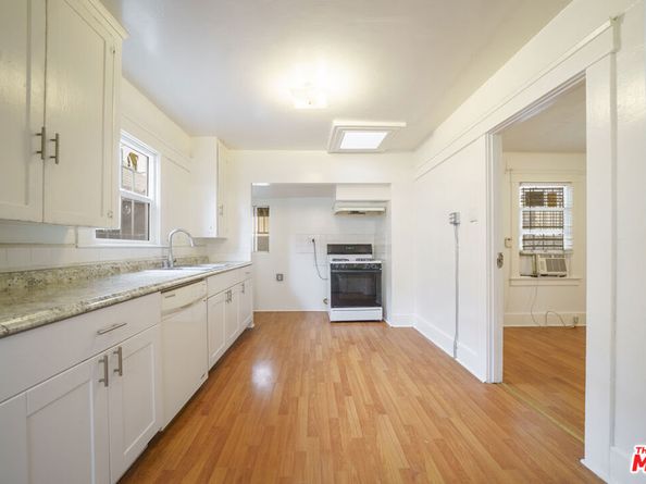 1046 S Fedora Street, Los Angeles CA 90006