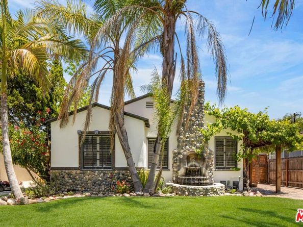 4940 Arcola Avenue, North Hollywood CA 91601