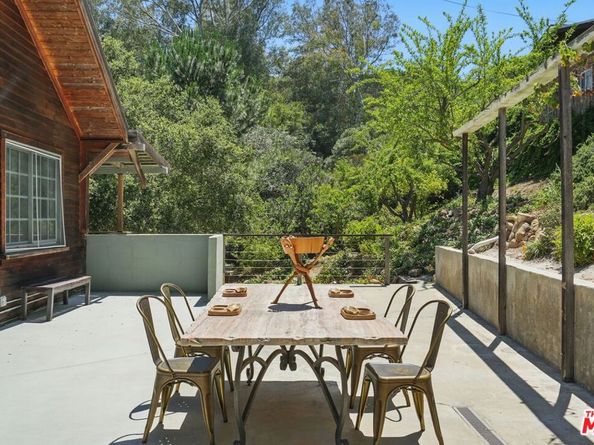 1527 Bainum Drive, Topanga CA 90290